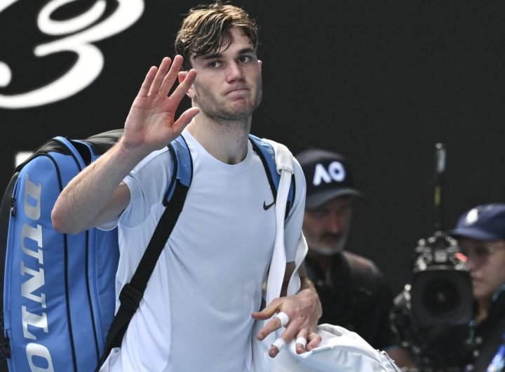 Jack Draper: Brit wants consistent year but reveals ongoing hip problem after Australian Open exit to Carlos Alcaraz | Tennis News