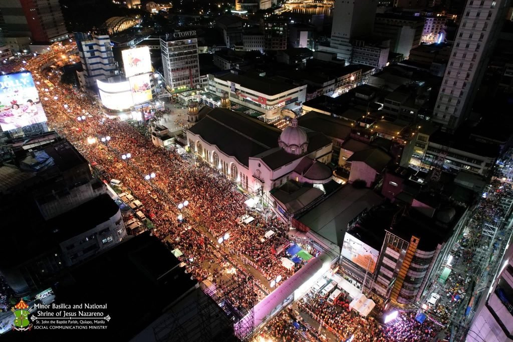 LOOK: Nearly one million devotees gathered in Quiapo on Thursday night to await the return of the image of Jesus Nazareno to the Minor Basilica and Na