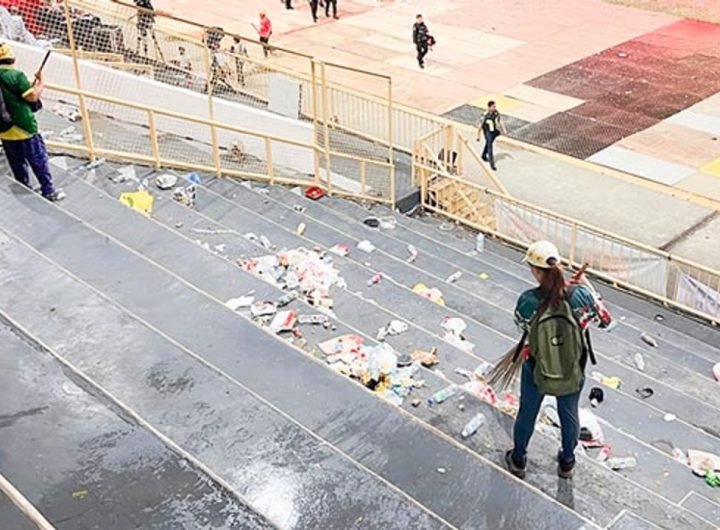 Loads of trash left by spectators