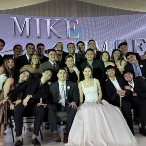 Coverge FiberXers attend teammate Mike Nieto's wedding PBA