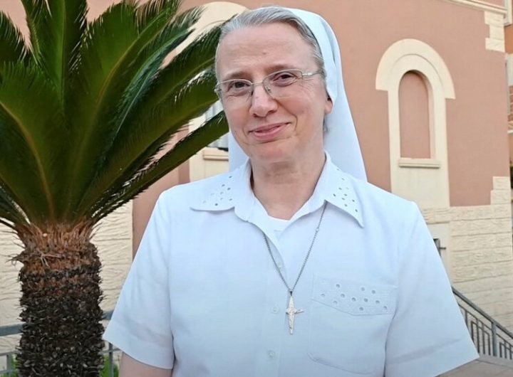 Pope Appoints Nun to Lead Vatican Department