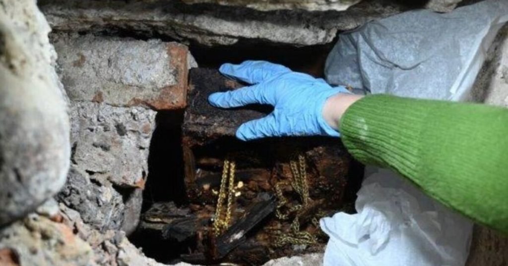 Royal treasures missing since WW2 have been recovered 85 years later | World | News