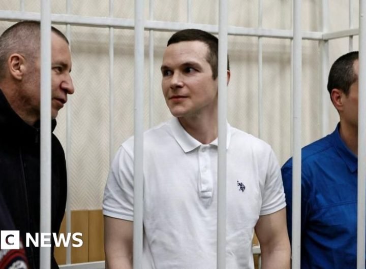 Russia jails lawyers who acted for late opposition leader Alexei Navalny