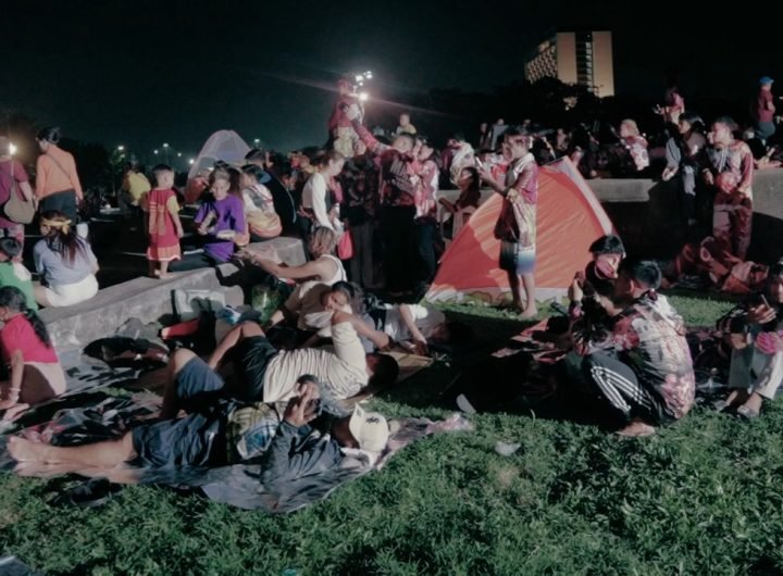 Sa harap ng Quirino Grandstand, libo-libong mga deboto ni Jesus Nazareno ang nagsagawa ng vigil sa bisperas ng Traslacion 2025. Bakit sila nagdarasal