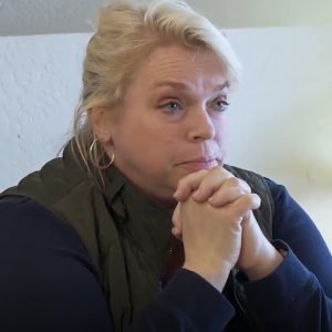 Sister Wives' Janelle Brown Says Kody Brown Spent "Lots" of Family Money