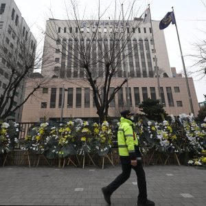 South Korea's central bank slashes forecasts over political crisis