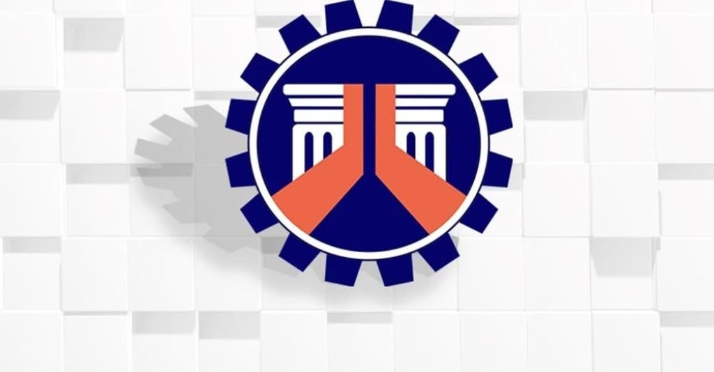 The DPWH is fast-tracking a P1.1 billion road project connecting Caoayan and Santa in Ilocos Sur, aiming to reduce travel time and assist local fisher