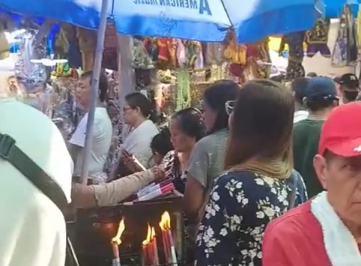 WATCH: Catholic churchgoers gather for mass at Quiapo Church in Manila on a Sunday afternoon. The church, known for its history and strong devotion, s