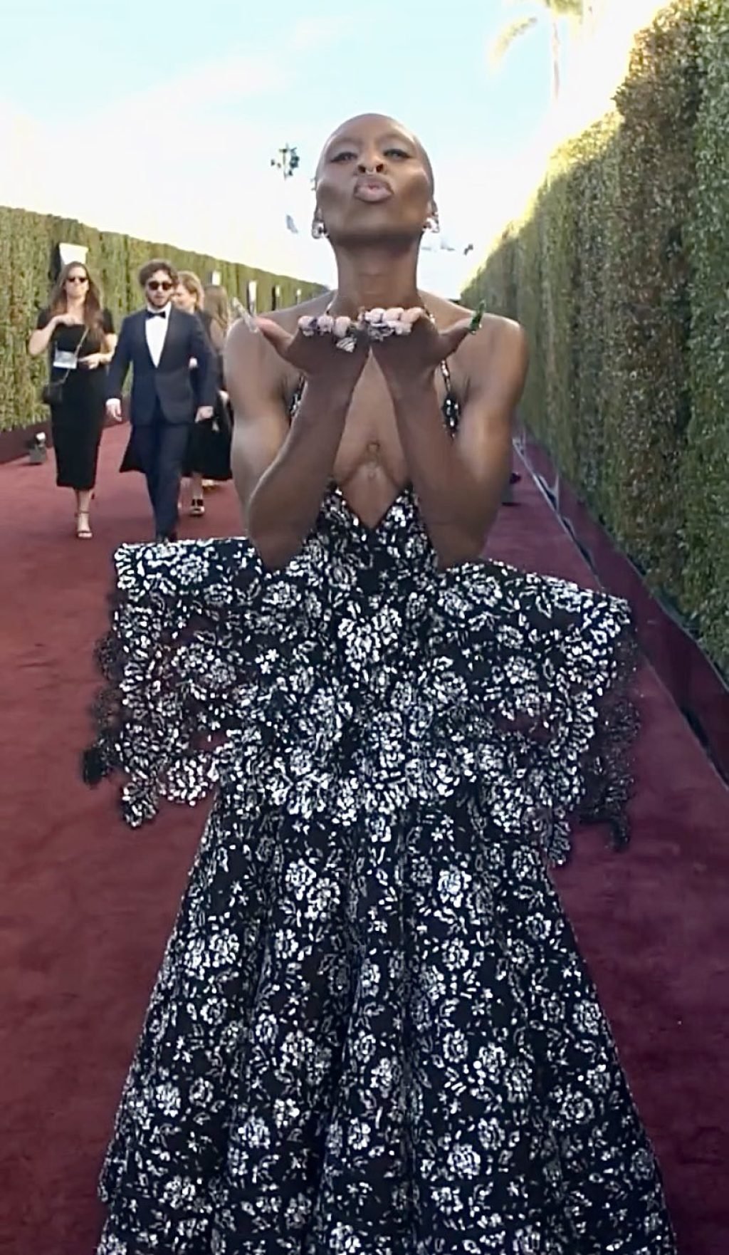 Wicked’s Cynthia Erivo is defying gravity in her custom Louis Vuitton gown at the #GoldenGlobes red carpet! | screen grab from Golden Globes on Instag