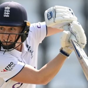 Heather Knight batting for England in a Test match (Getty Images)