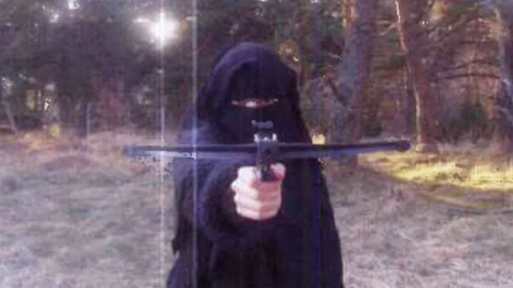 World’s most wanted female ISIS terrorist ‘comes back from the dead’ & is found ALIVE 10yrs after supermarket massacre