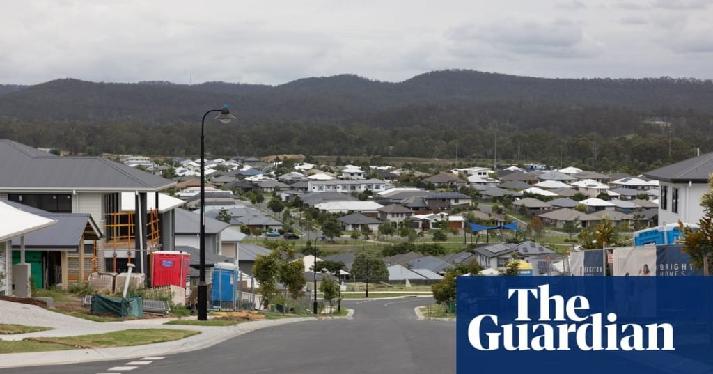 ‘We want the whole truth’: residents of Queensland city plagued by foul odours fear inquiry won’t clear the air | Queensland